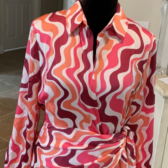 KARLIE Multicolored swirl wrap dress, size M, NWT - Picture 2 of 7
